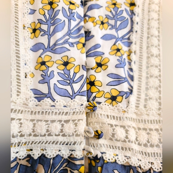 Mixed Floral Print Maxi Dress - Picture 4 of 8